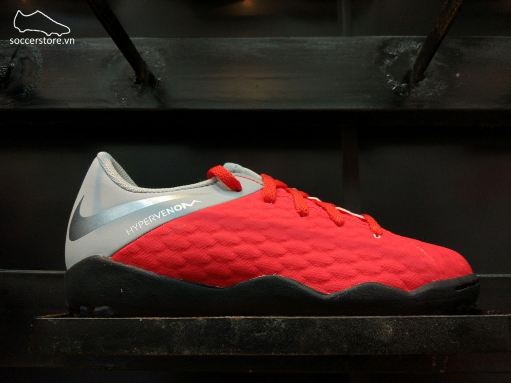 Nike Men's Hypervenom 3 Academy Turf Soccer Shoes
